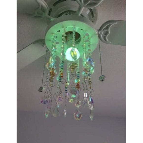 Crystal Suncatchers,  Hanging Crystals Ornament Sun Catcher with Chain - Picture 1 of 2